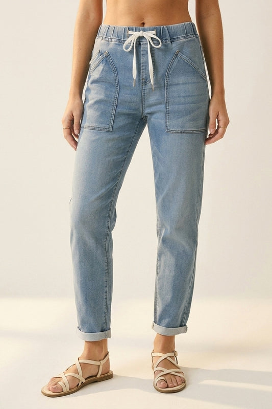 Q2 Jeans in Denim Stile Jogger Azzurro Chiaro con Vita con Coulisse