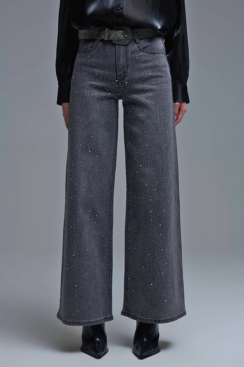 Q2 Jeans neri con strass a gamba larga