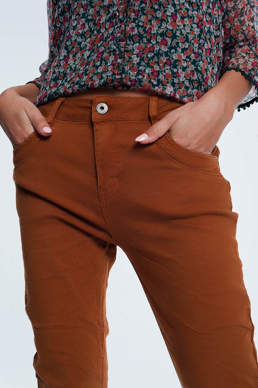 Q2 Jeans skinny arancione con cavallo basso