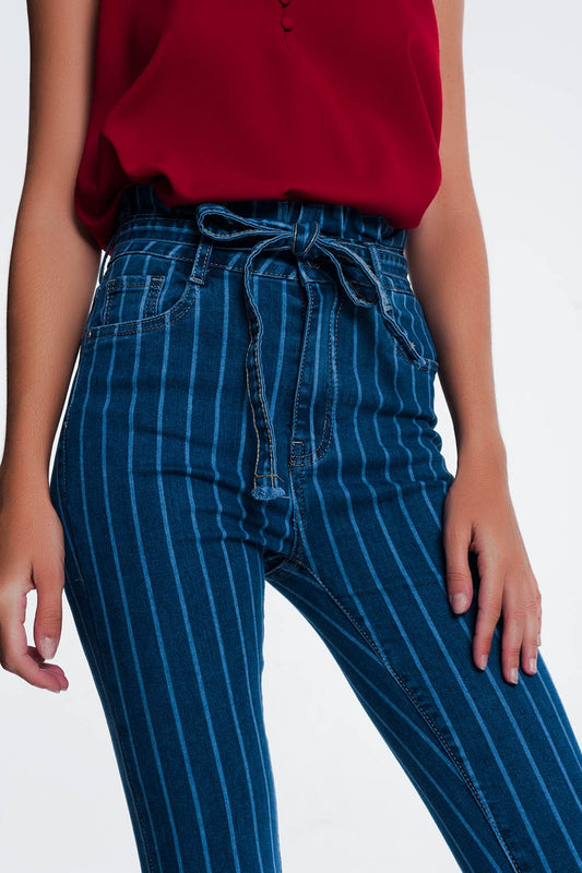 Q2 Jeans skinny con strisce sottili