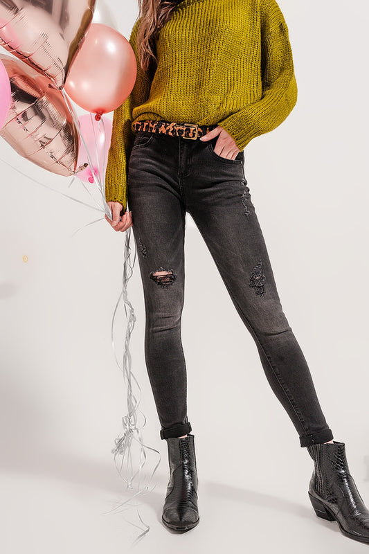 Q2 Jeans skinny in denim grigio con rotture