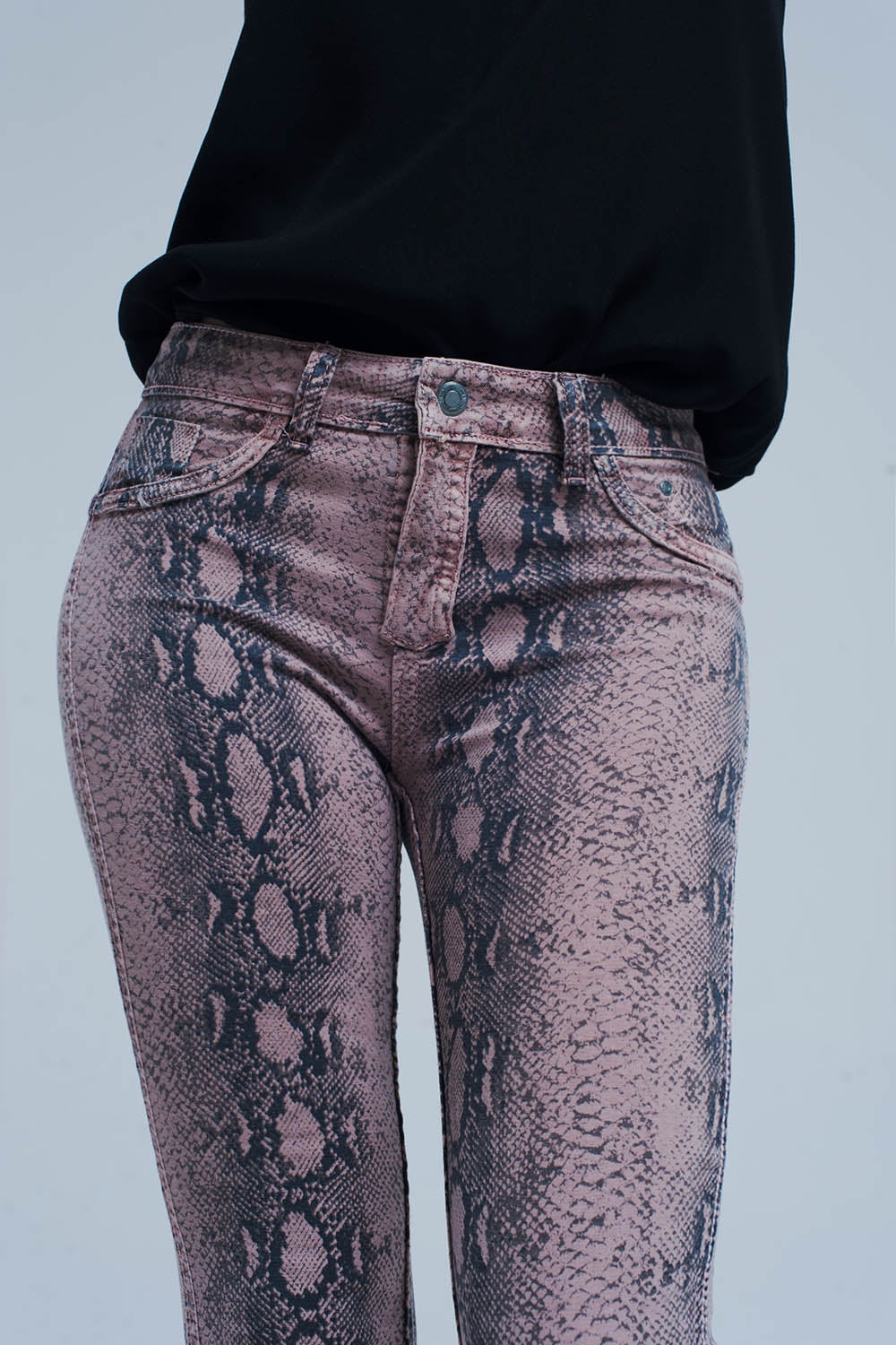 Jeans stampa serpente rosa reversibili