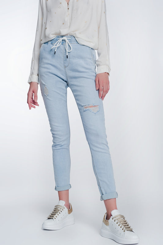 Q2 Jeans stile joggers lavaggio chiaro