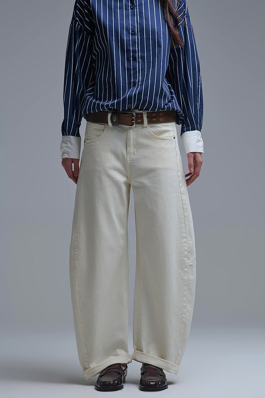 Q2 Jeans trendy a palloncino color crema con tasche