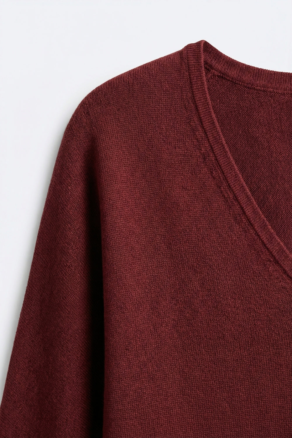 Maglia a Maniche Corte con Scollo a V in Maglia Rilassata Borgogna