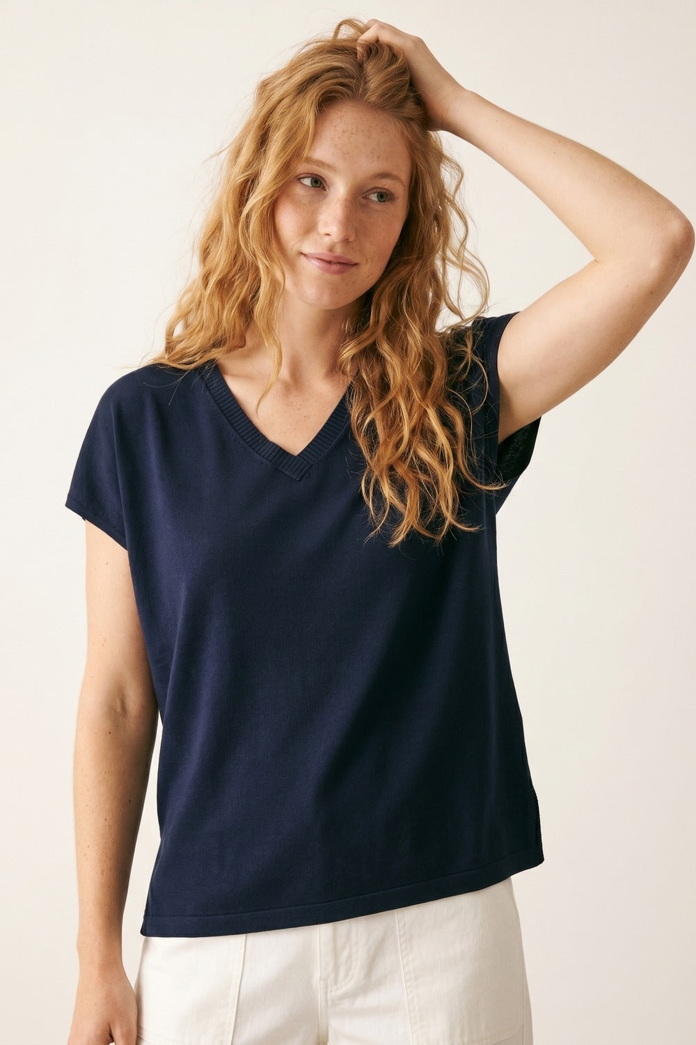 Maglia a maniche corte con scollo a V Navy