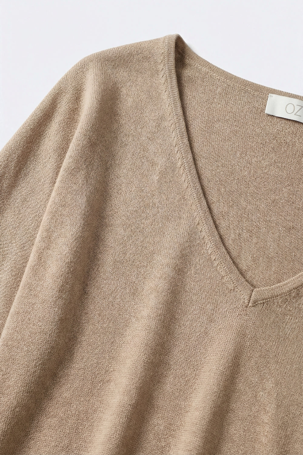 Maglia Beige a Maglia Larga con Scollo a V