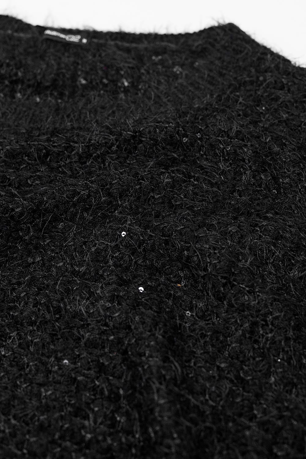 Maglia morbida con dettagli in strass in nero
