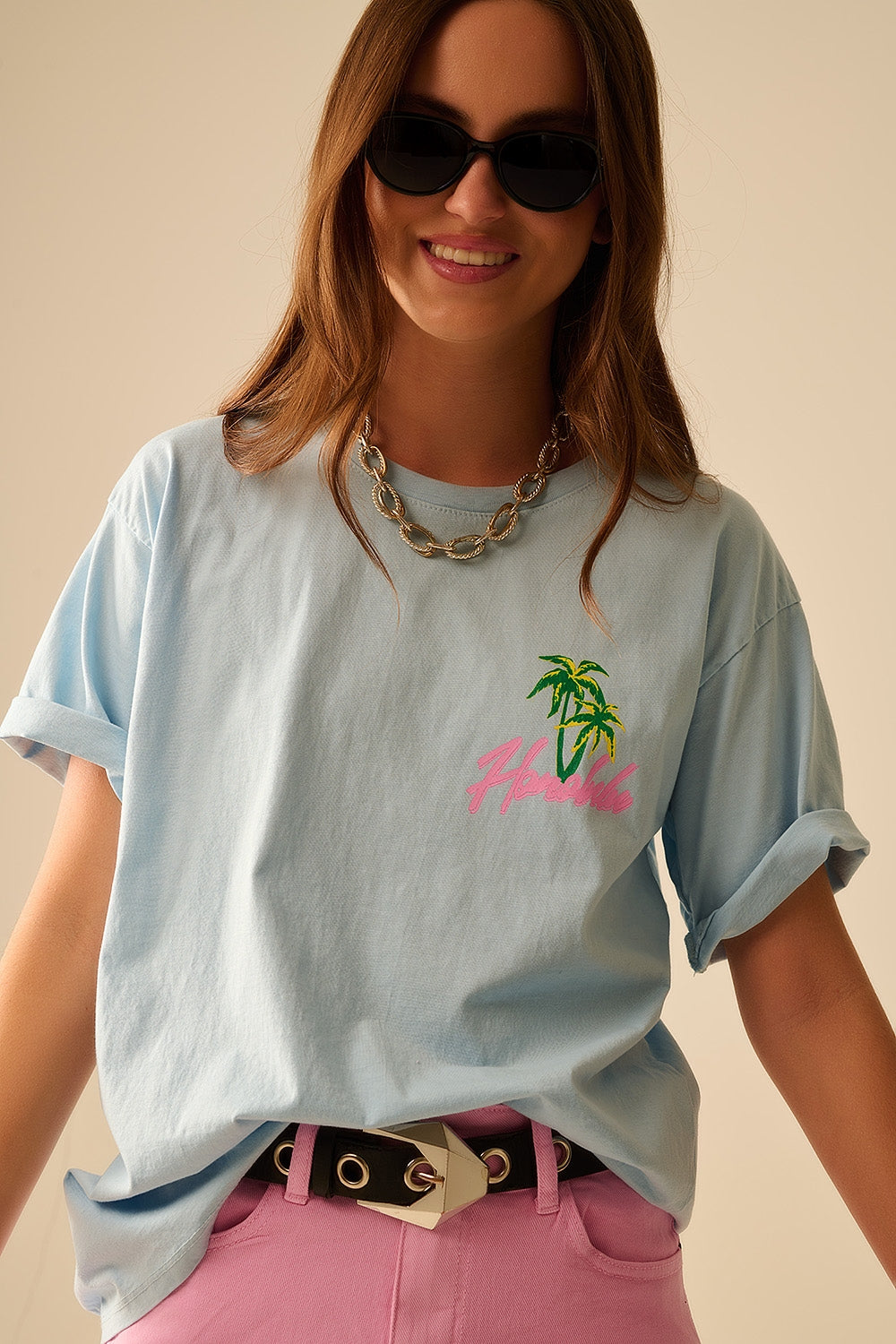 Maglietta blu made in Italy con grafica Honolulu