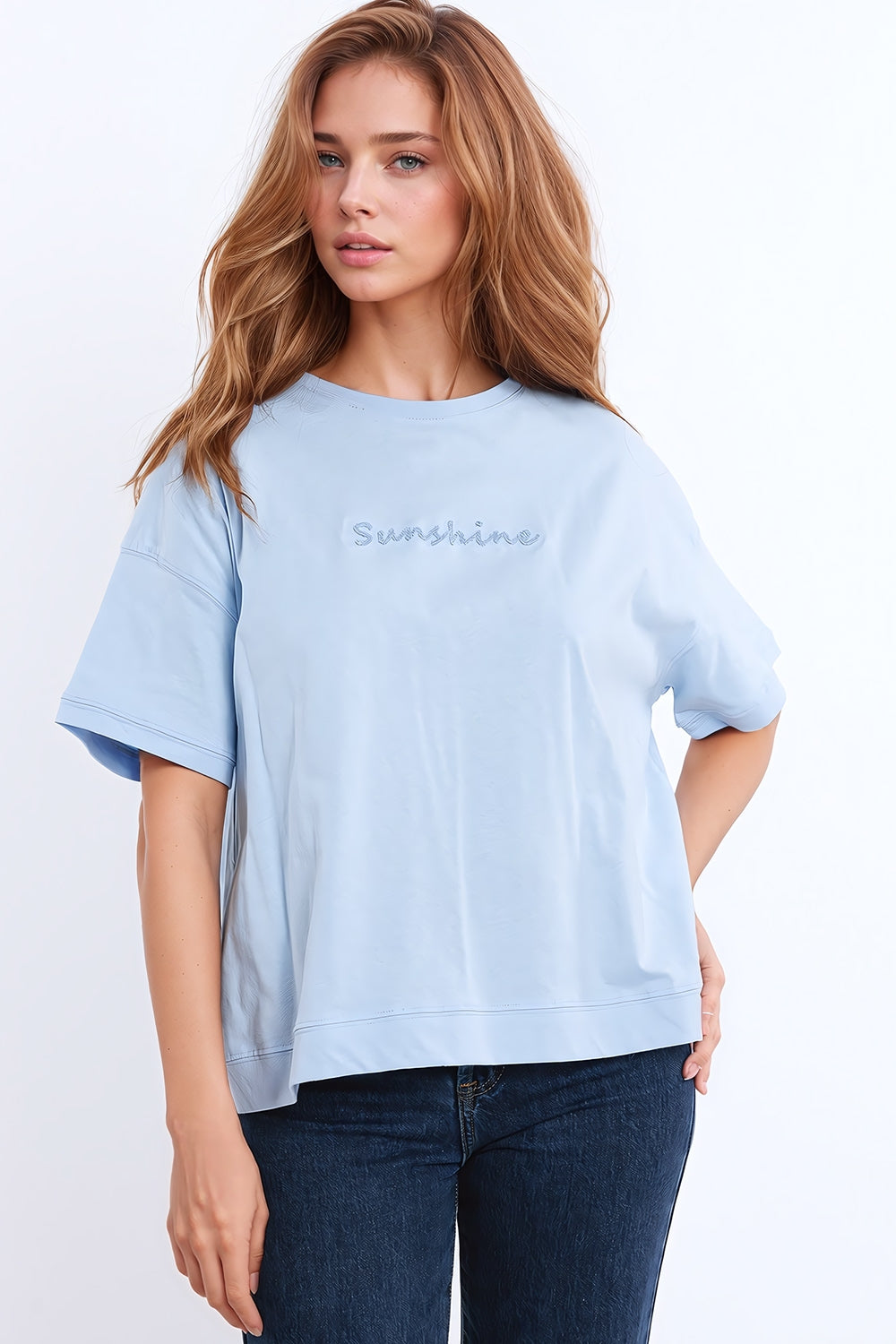 Maglietta oversize Sunshine con testo in rilievo sul davanti in blu