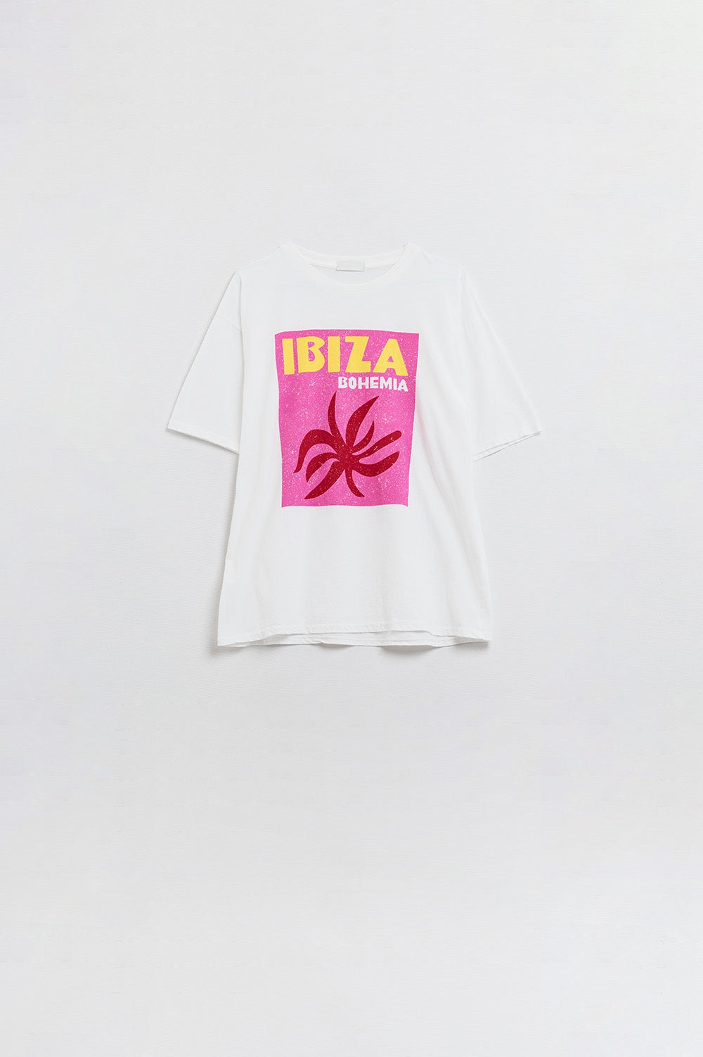 Q2 Maglietta rilassata Ibiza Bohemia bianca con stampa rosa