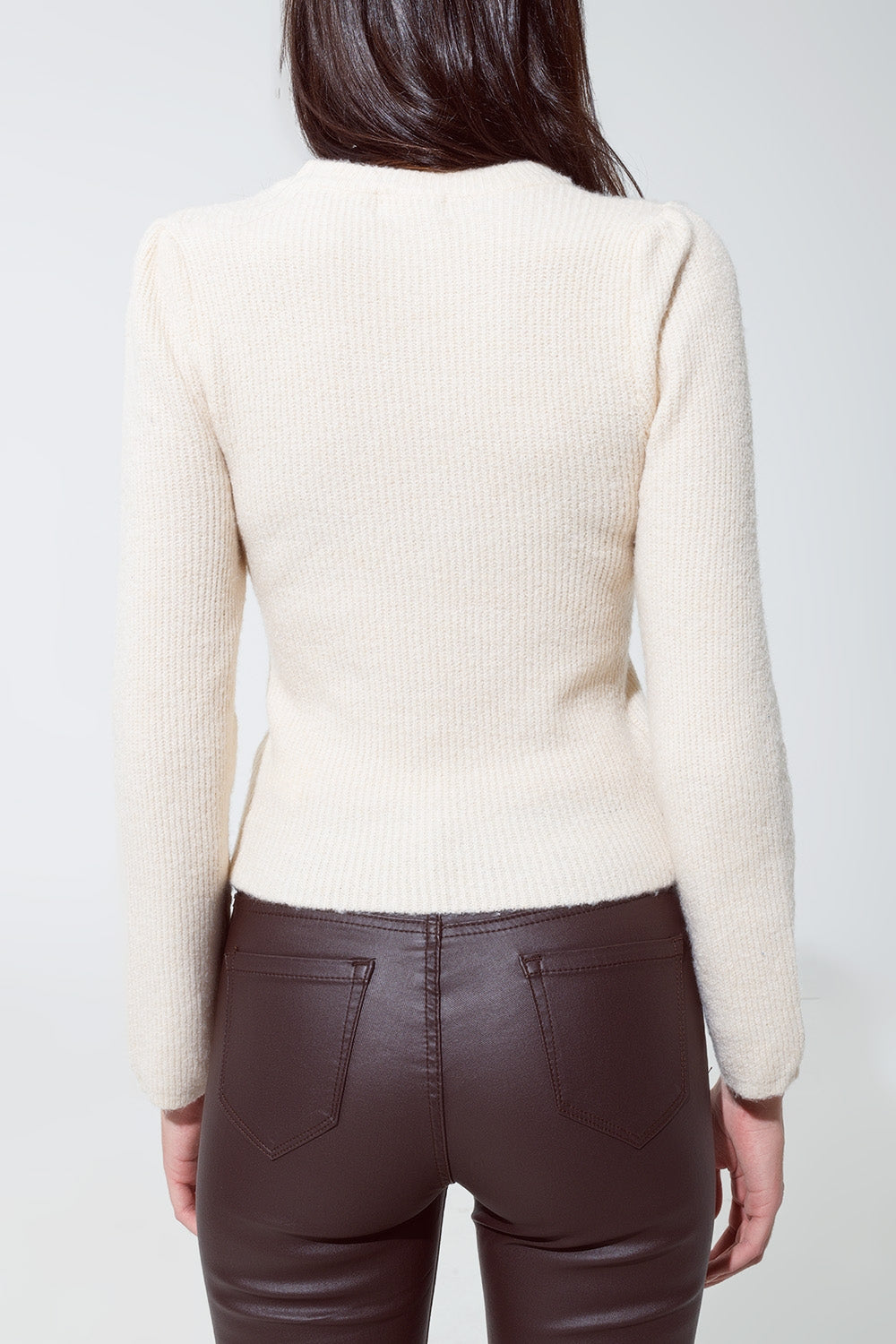 Maglione a coste con scollo rotondo in color crema
