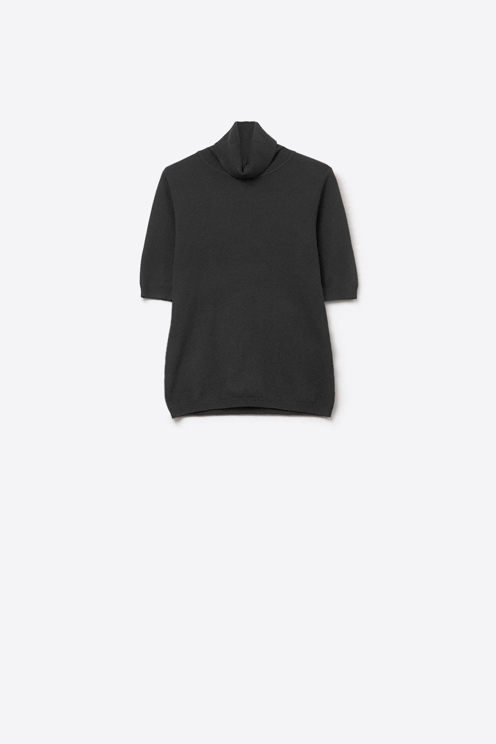 Q2 Maglione a maglia fine in nero con collo alto e maniche al gomito