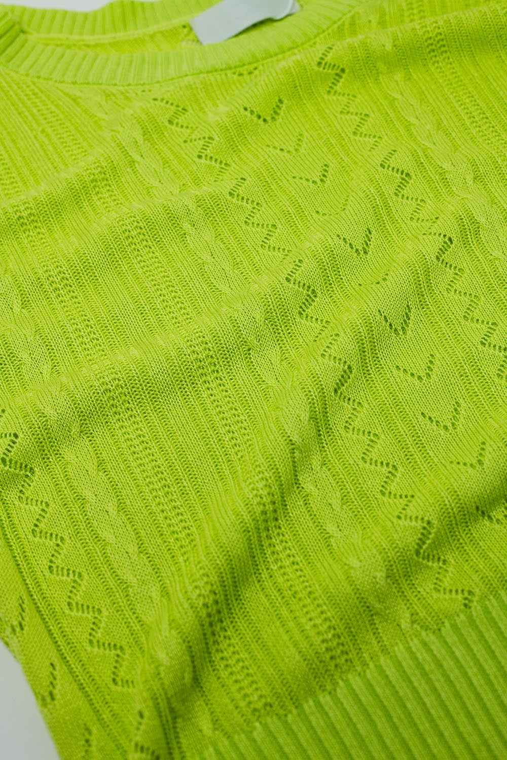 Maglione a maniche 3/4 in maglia verde con dettagli a righe zig zag