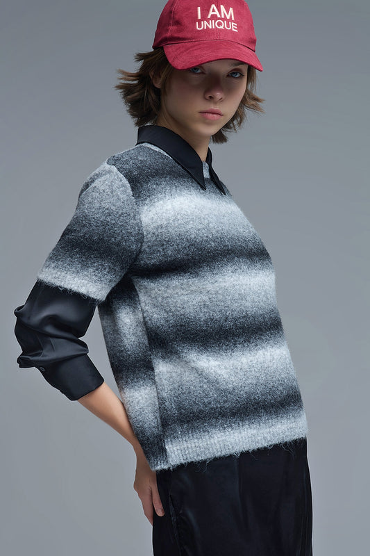 Q2 Maglione a maniche corte a righe ombré in grigio