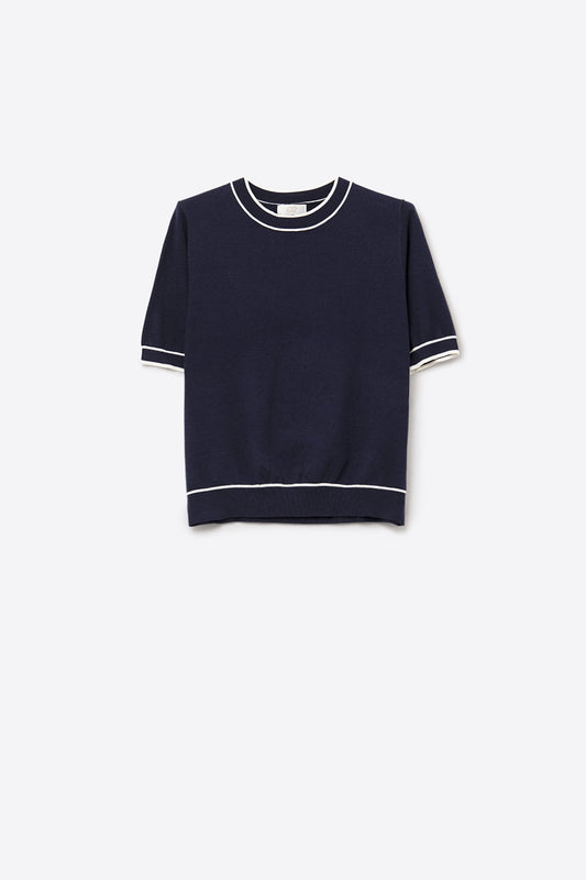 Q2 Maglione a maniche corte color navy con dettagli in linea bianca