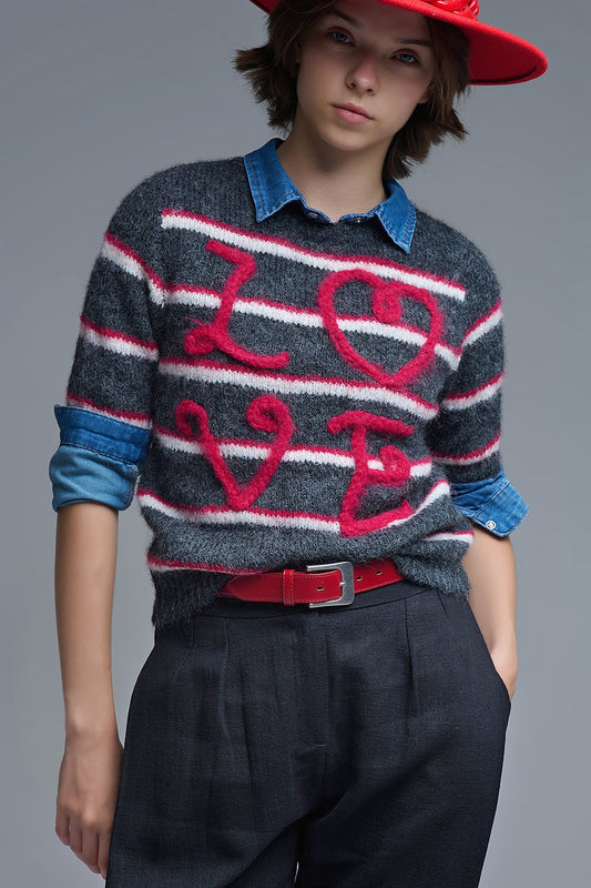 Q2 Maglione a maniche corte con ricamo Love in grigio scuro