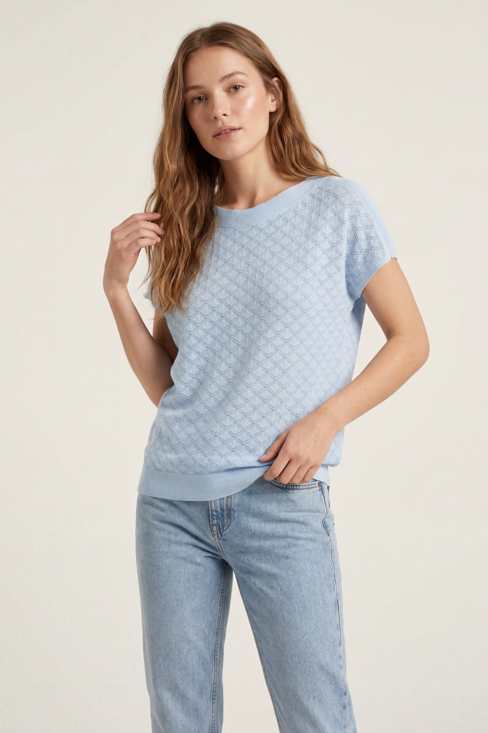 maglione a maniche corte in maglia con motivo strutturato in azzurro