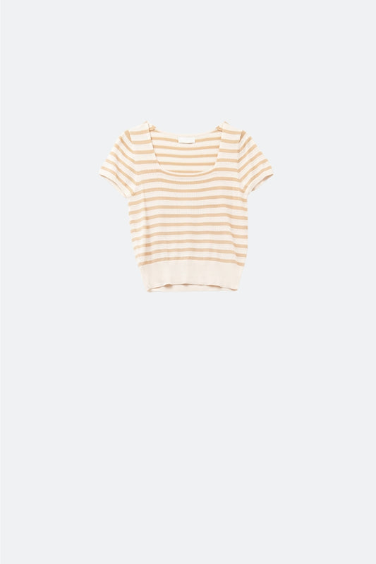 Q2 Maglione a righe con scollo quadrato in beige e cammello