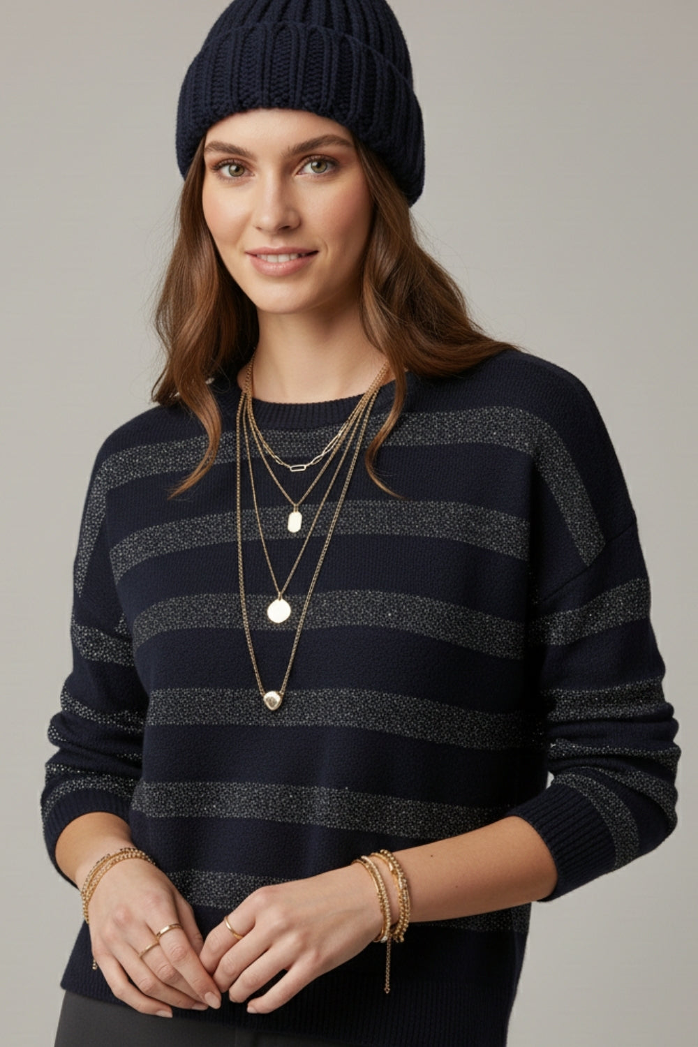 maglione a righe navy con dettaglio di paillettes