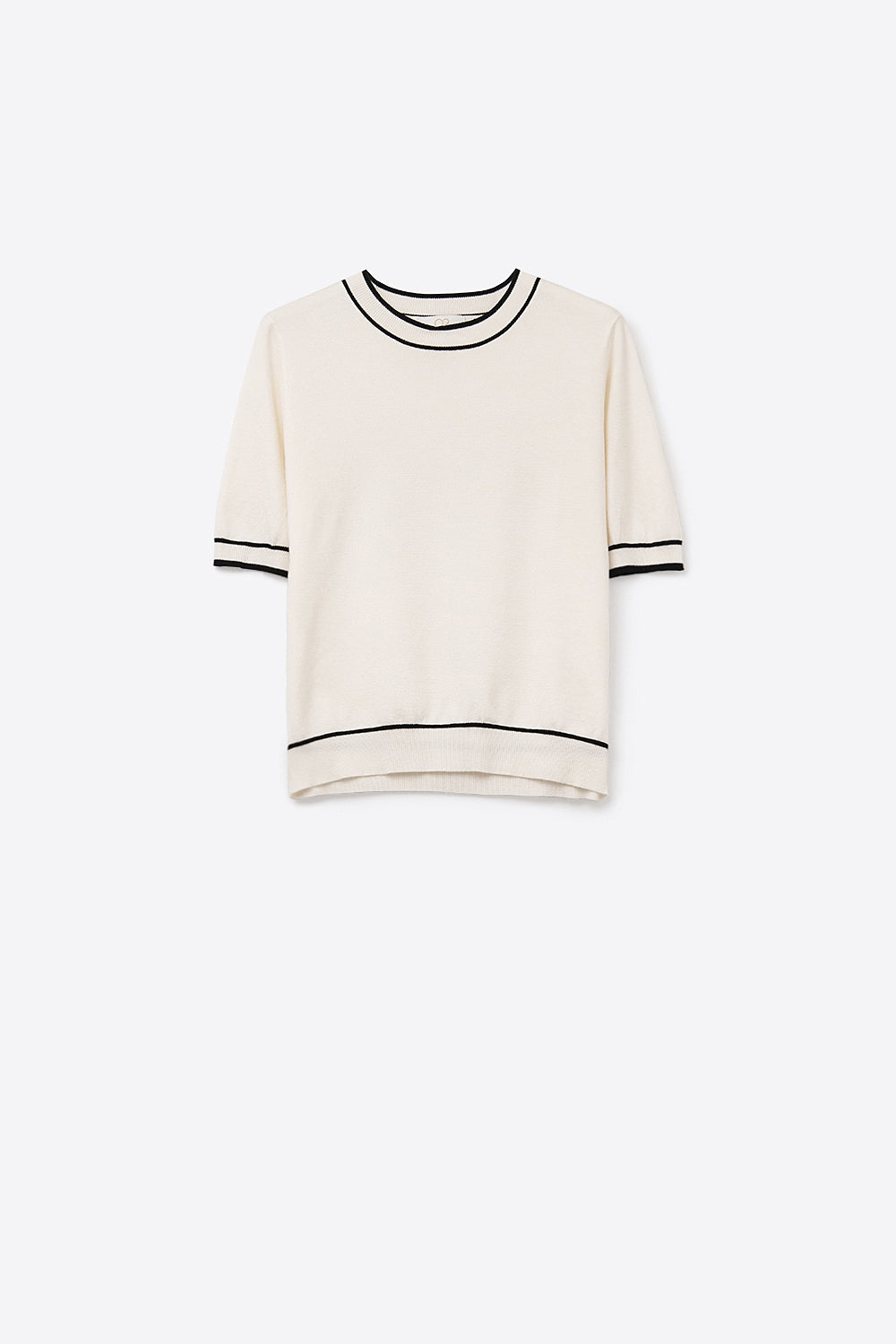 Q2 Maglione bianco a maniche corte con dettaglio a righe nere