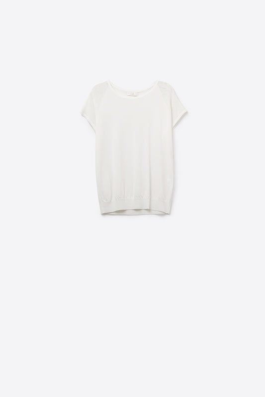 Q2 Maglione bianco a maniche corte con maglia sulla spalla