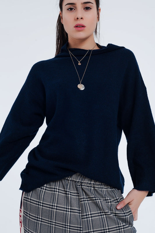 Q2 Maglione blu con scollo ad anello