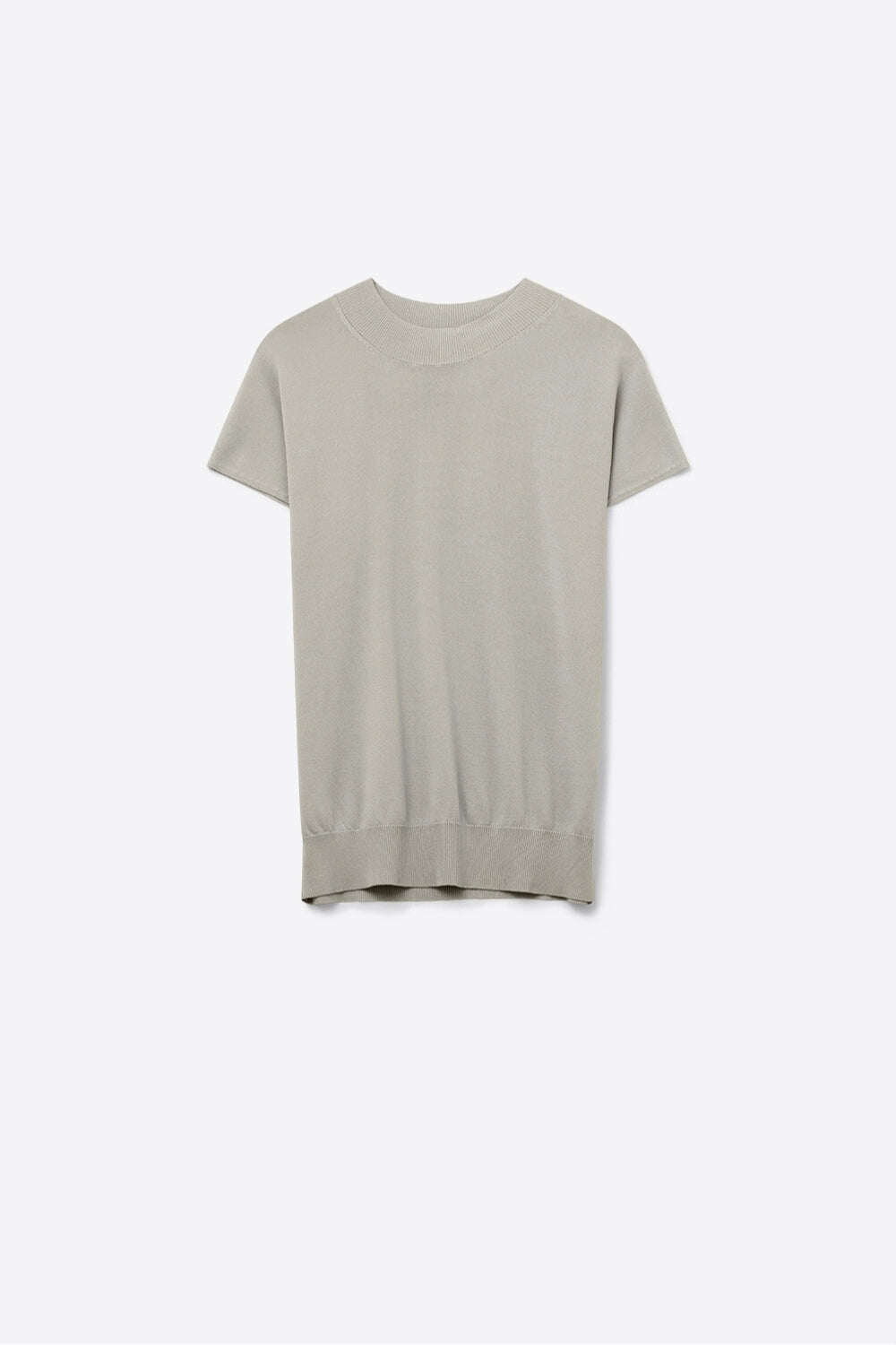 Q2 Maglione dolcevita beige con maniche corte aderenti