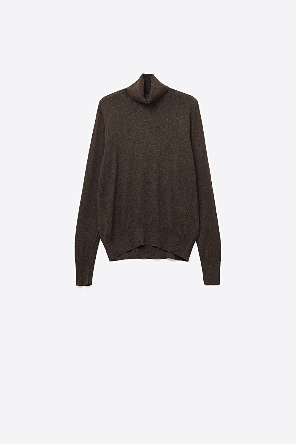 Q2 Maglione dolcevita di colore marrone in maglia di lana merino pregiata