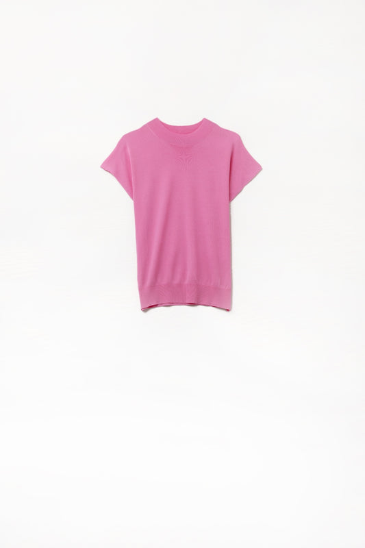 Q2 Maglione dolcevita Fucsia con maniche corte aderenti