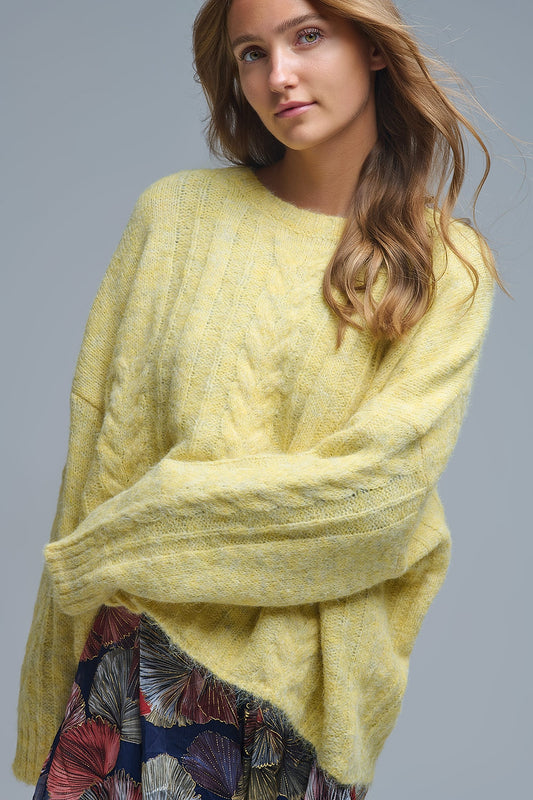 Q2 Maglione girocollo a maglia sottile in giallo