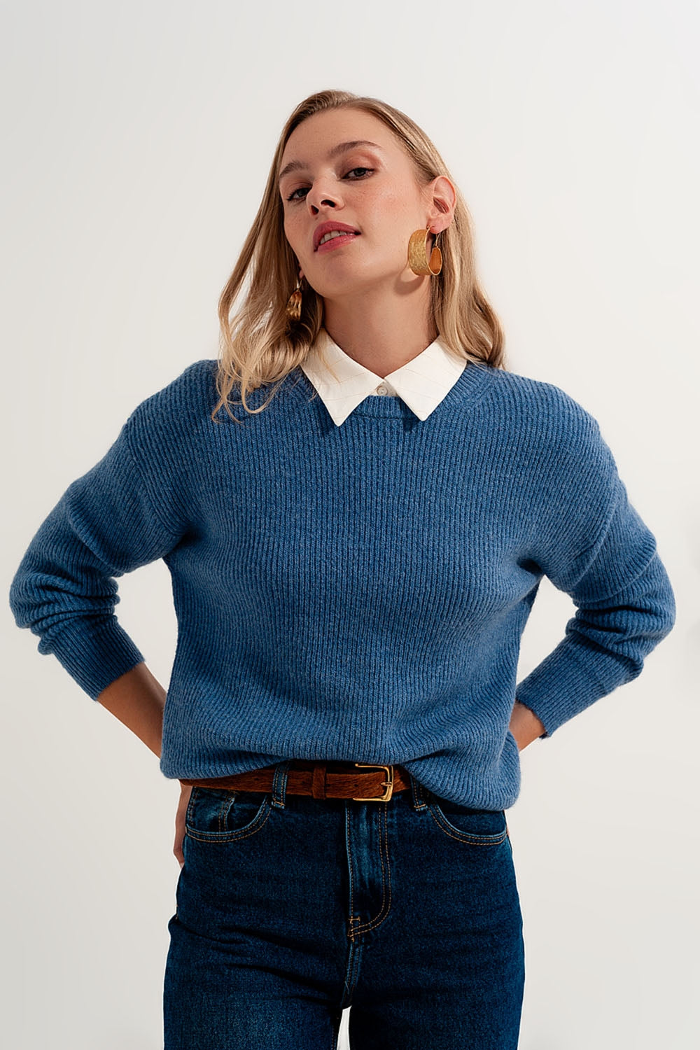 Maglione girocollo di colore blu