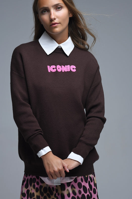 Q2 Maglione ICONIC ricamato con stampa posteriore Global Tour