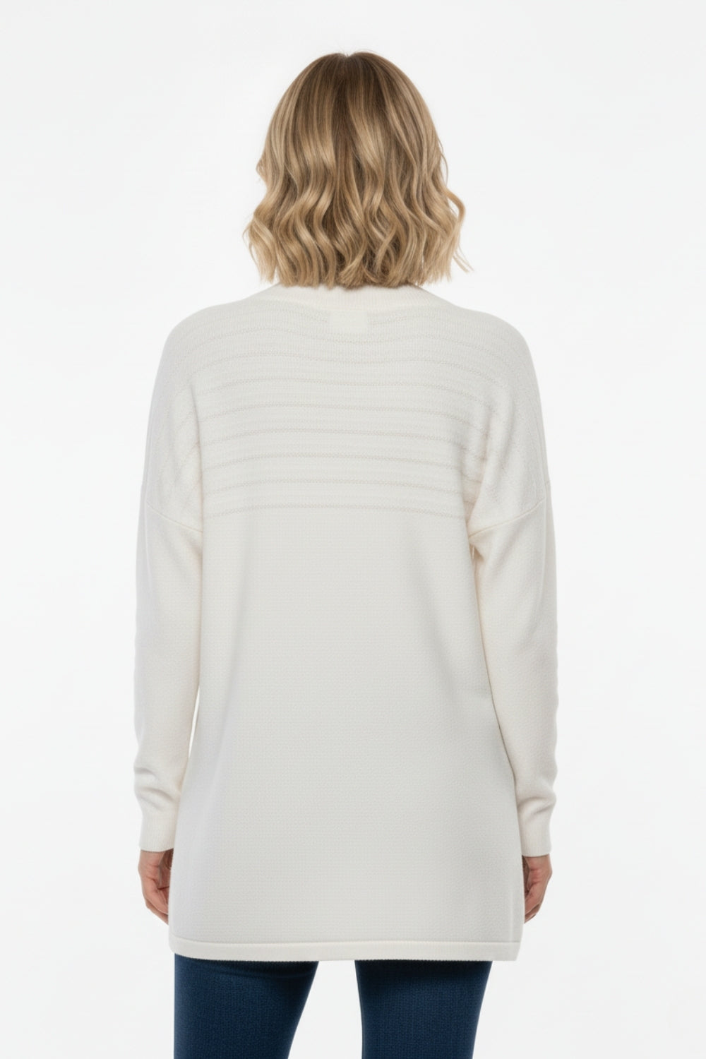 Maglione in maglia bianca con dettaglio a righe vaporose