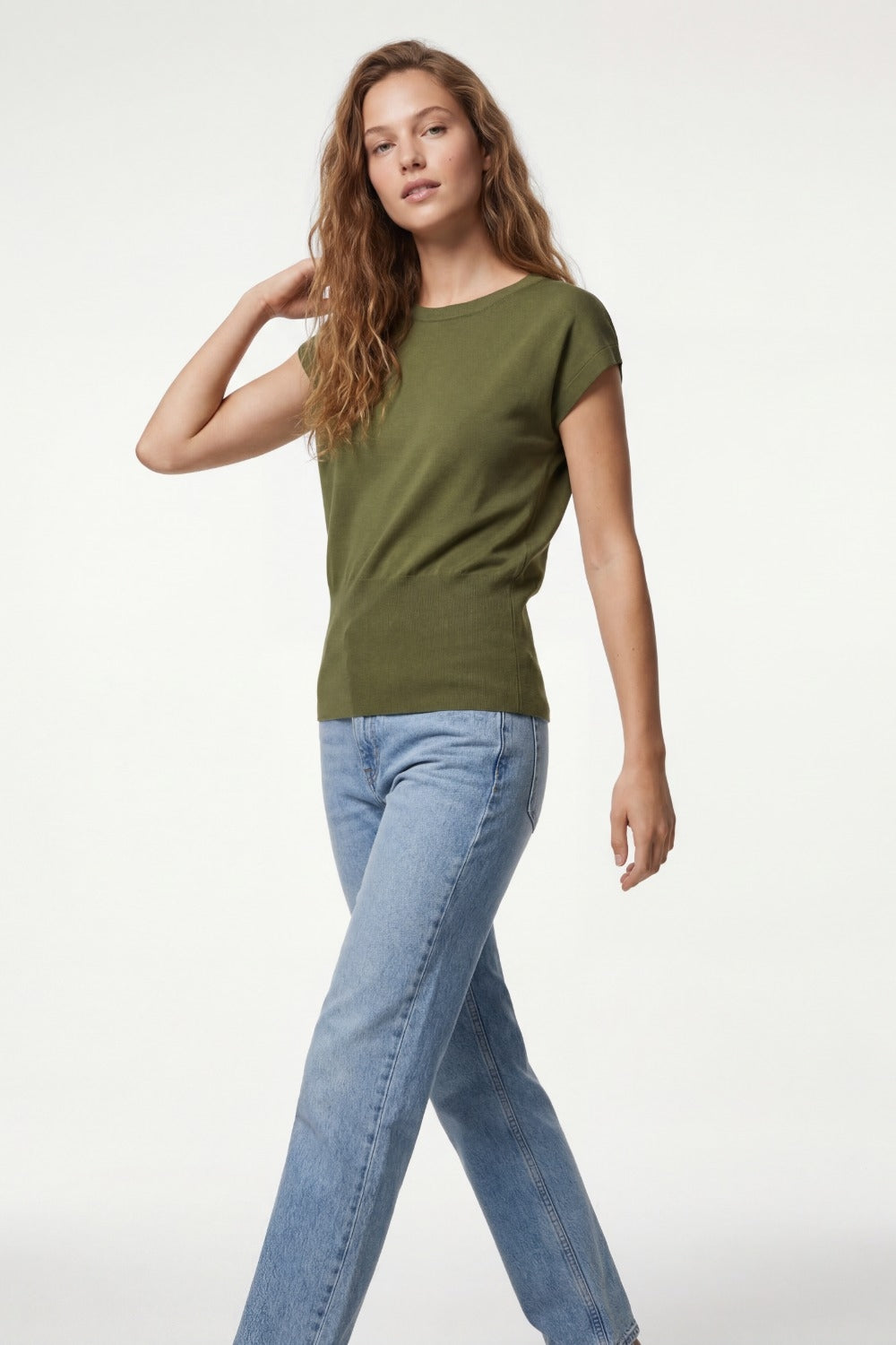 Maglione in maglia leggera con ampia fascia a coste in kaki