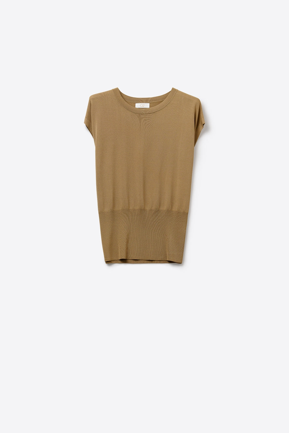 Q2 Maglione in maglia leggera con fascia in vita a coste larghe in cammello