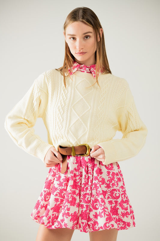 Q2 Maglione in maglia morbida color crema con motivo a cavi