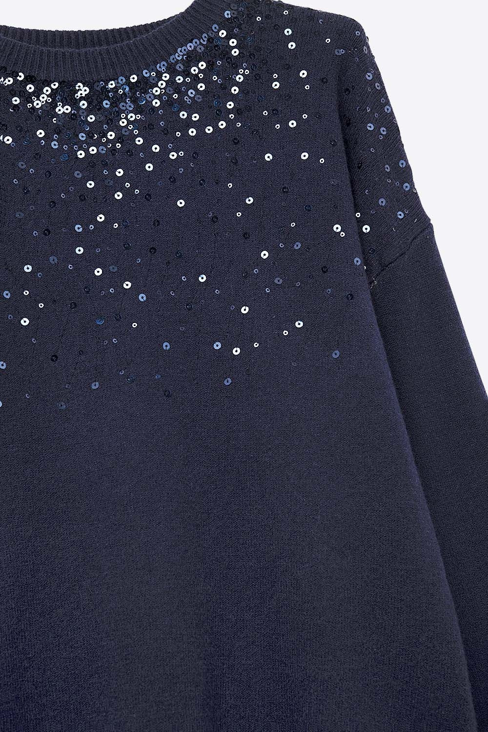 Maglione in maglia morbida color marina impreziosito da paillettes sul davanti