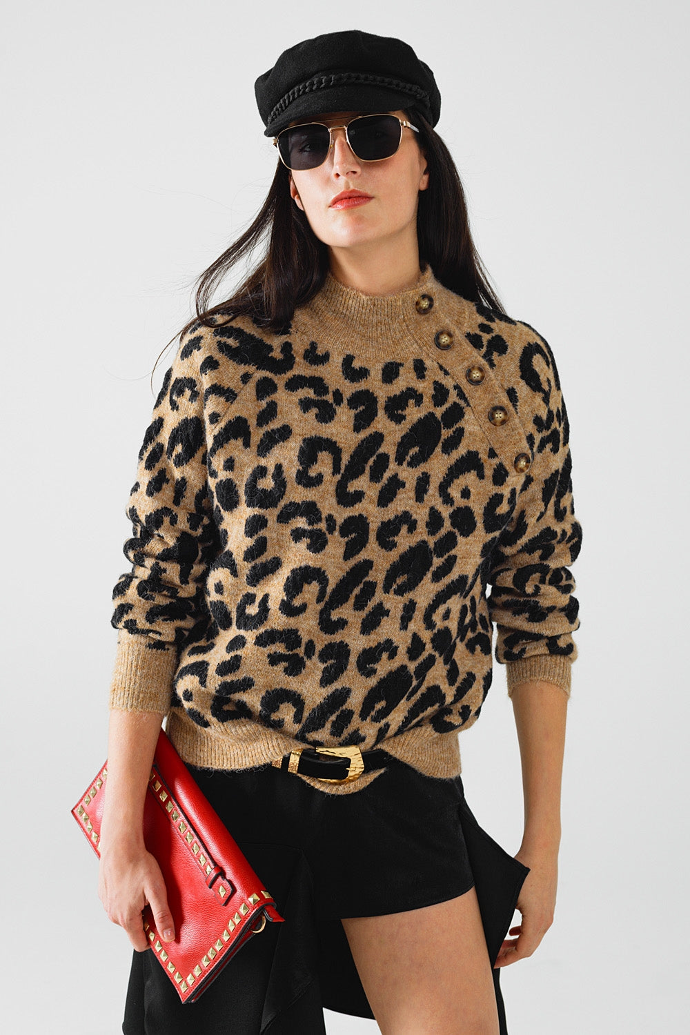 Q2 Maglione leopardato con bottoni sul lato