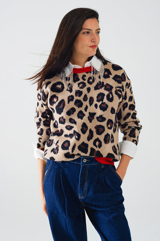 Q2 Maglione leopardato con dettaglio rosso sul collo e sulle maniche