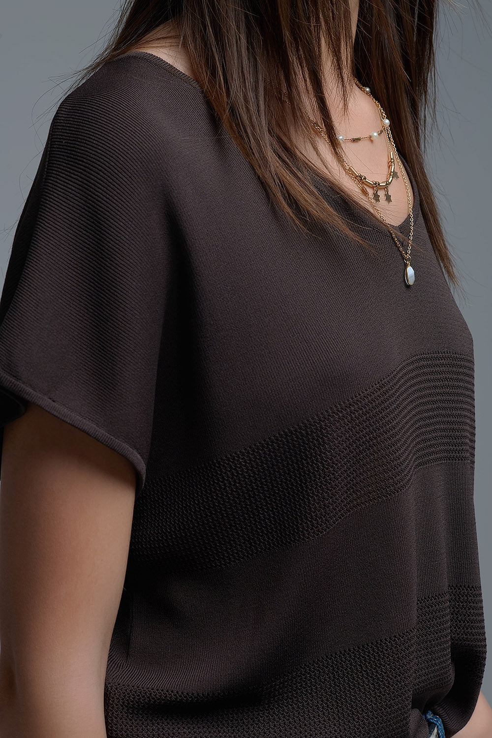 Maglione marrone a righe