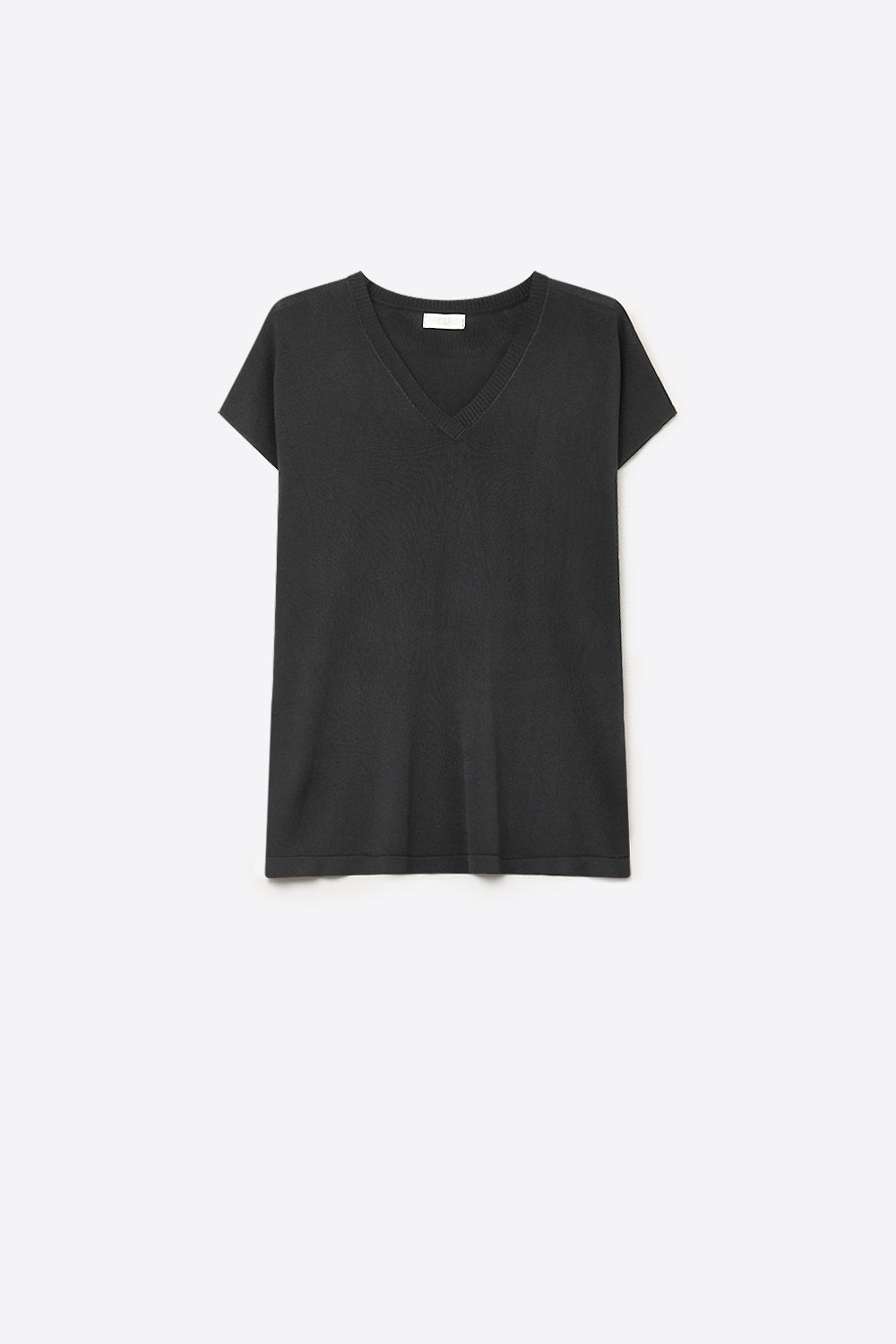 Q2 Maglione nero a maglia fine con scollo a V e maniche corte