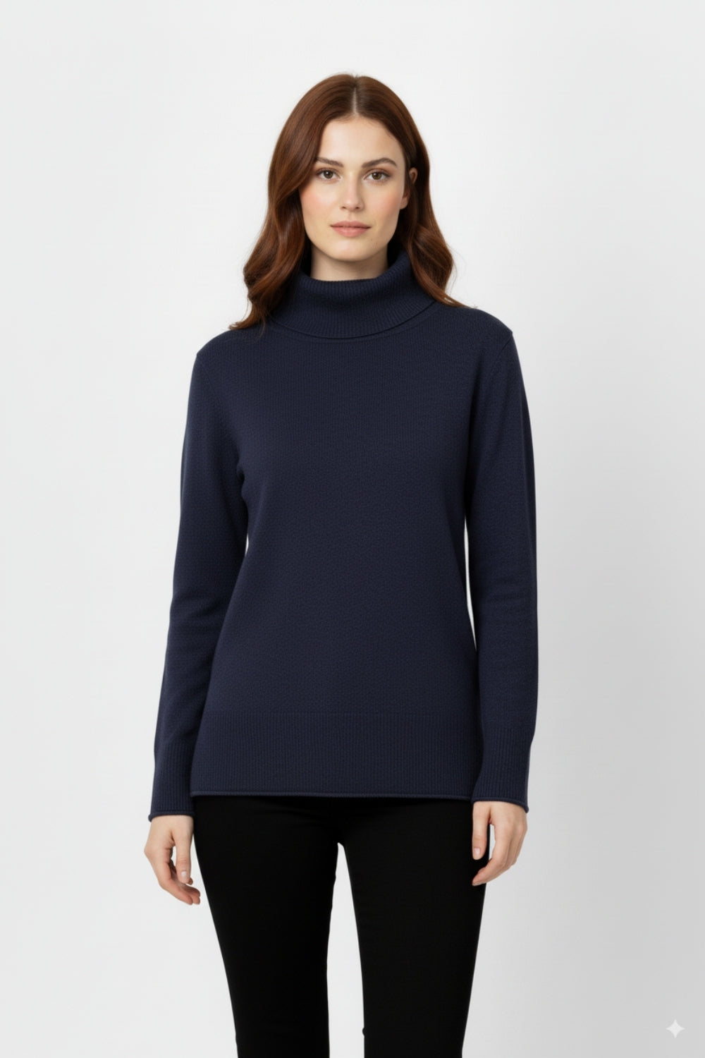Maglione oversize con scollo a rotolo in blu