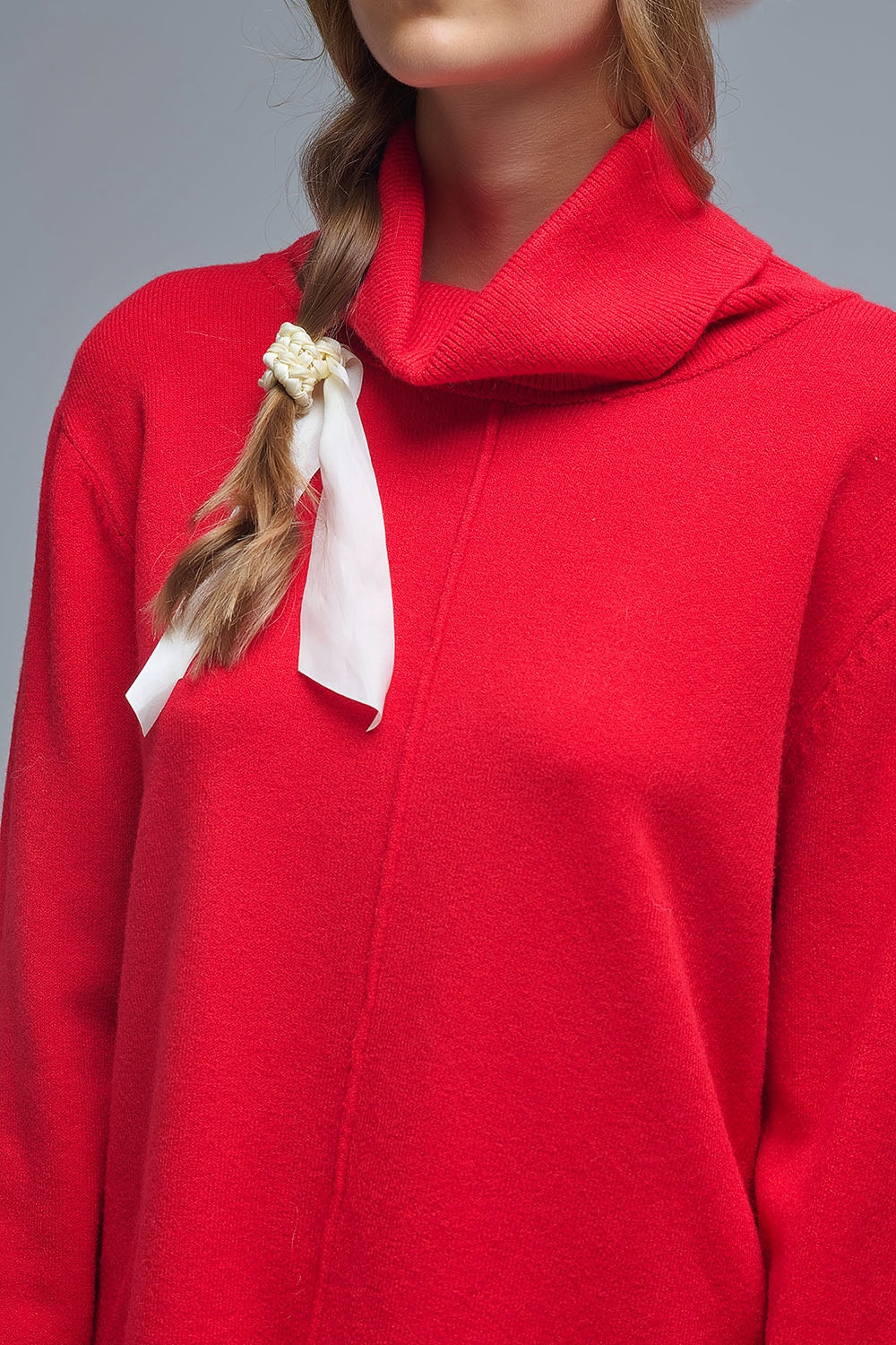 Maglione oversize con scollo a rotolo in rosso