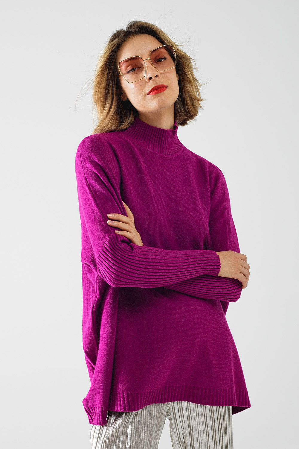 Q2 maglione oversize fucsia morbido con maniche a costine