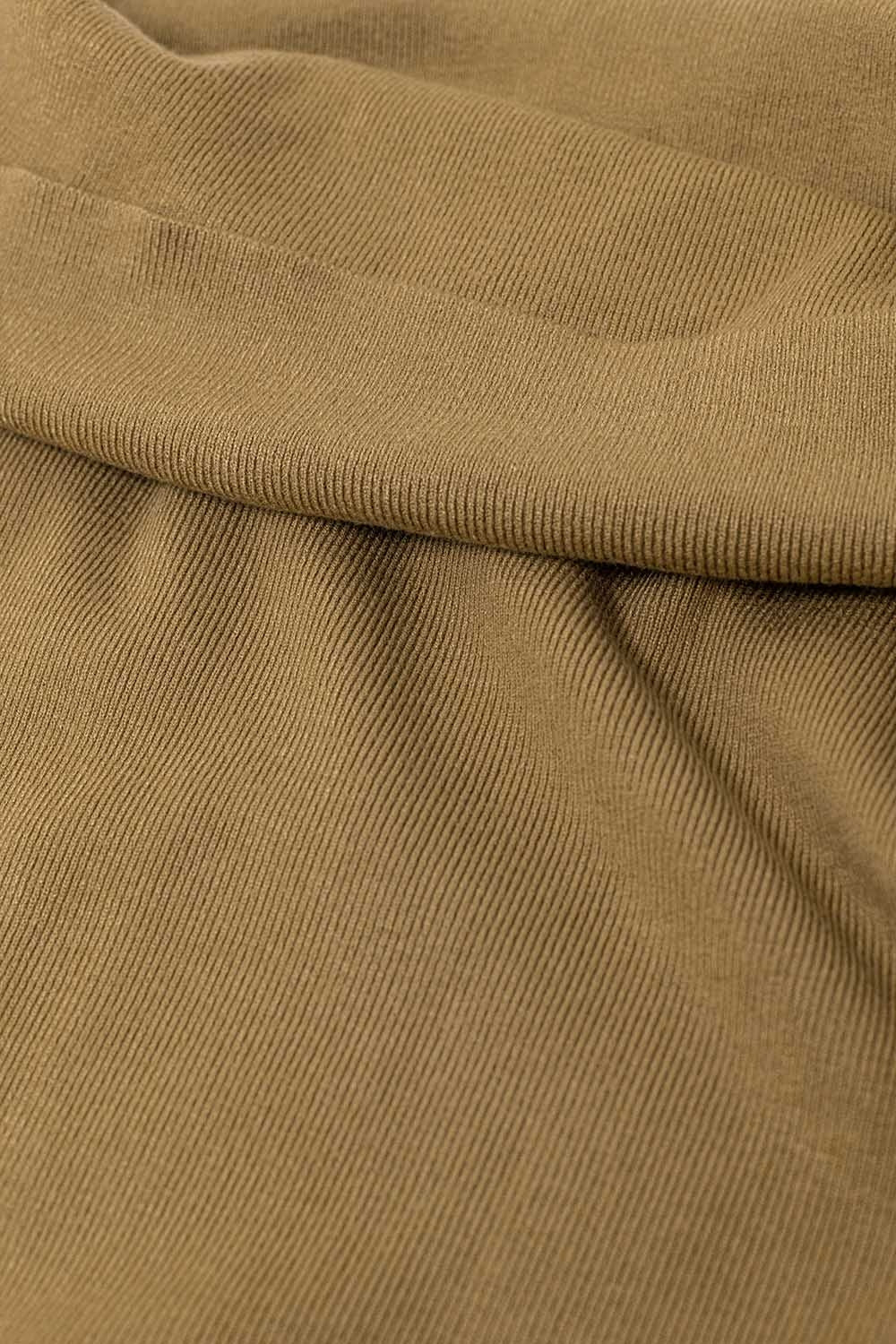 Maxi abito Bardot in maglia larga color cammello