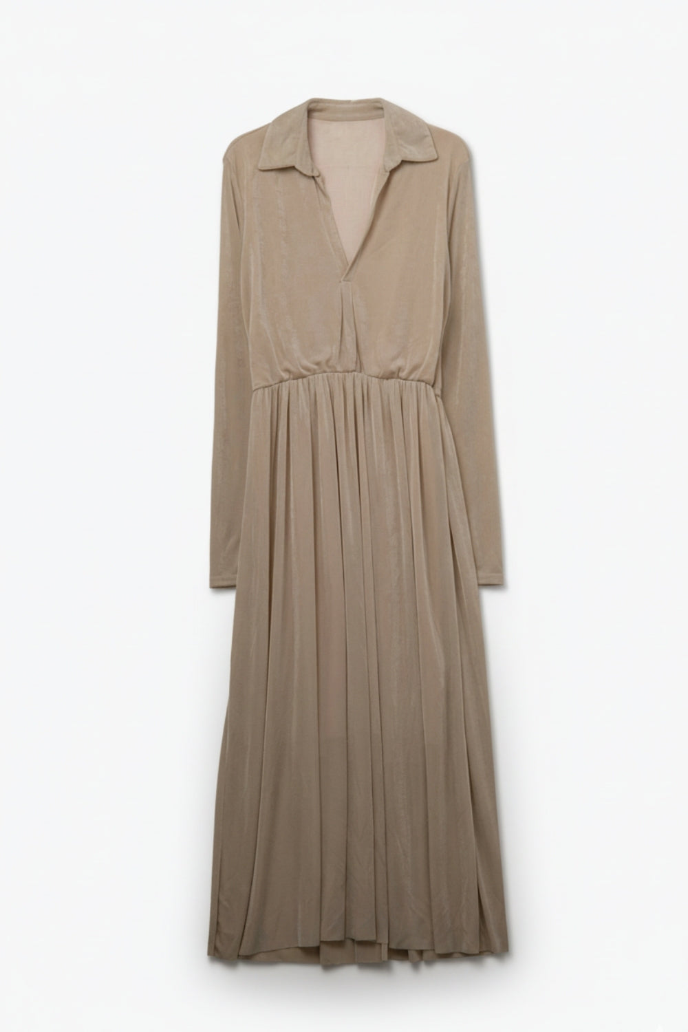 Q2 Maxi abito beige con maniche lunghe e collo alto