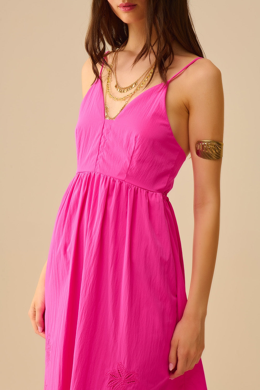 Maxi abito in fucsia con palme ricamate