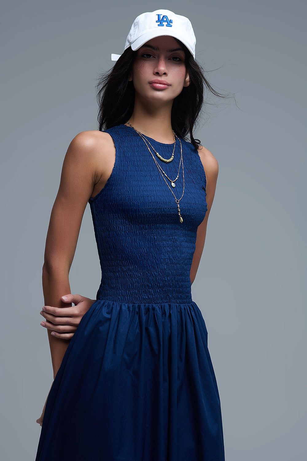 Maxi abito in popeline navy con dettaglio smocked