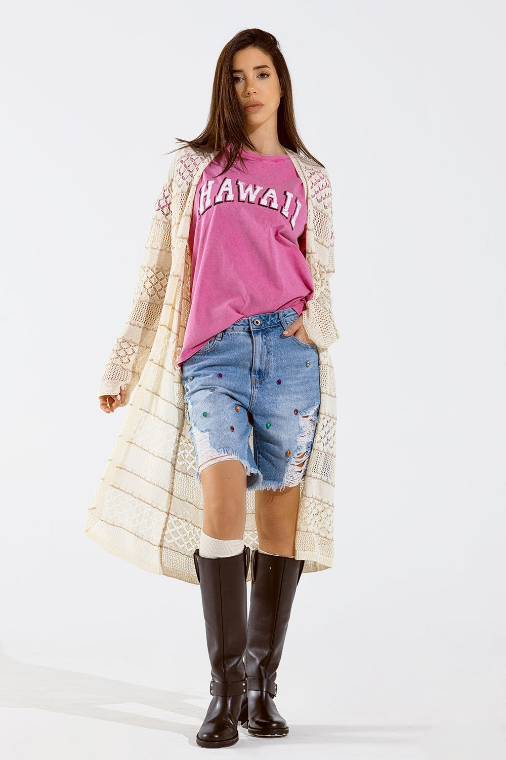 Maxi cardigan all'uncinetto beige con maniche lunghe